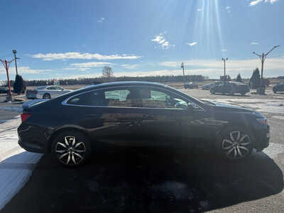 2020 Chevrolet Malibu, $17776. Photo 6