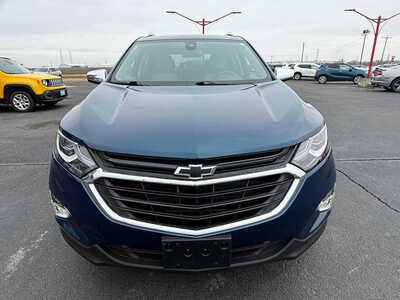 2020 Chevrolet Equinox, $14976. Photo 3