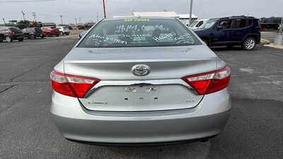 2015 Toyota Camry, $14676. Photo 6