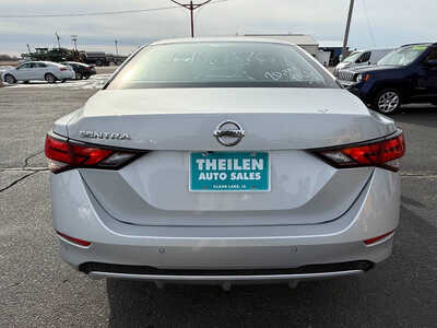 2020 Nissan Sentra, $16876. Photo 5