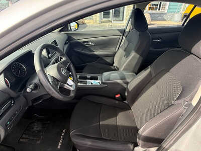 2020 Nissan Sentra, $16876. Photo 8