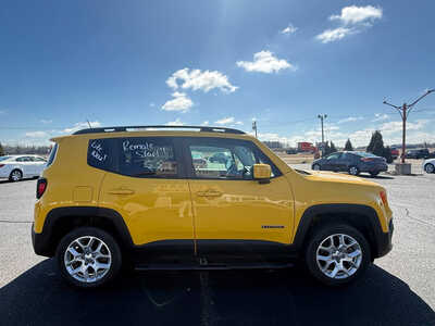 2016 Jeep Renegade, $16276. Photo 5