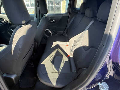 2017 Jeep Renegade, $16176. Photo 8