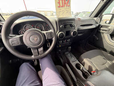 2016 Jeep Wrangler Unlimited, $15876. Photo 8