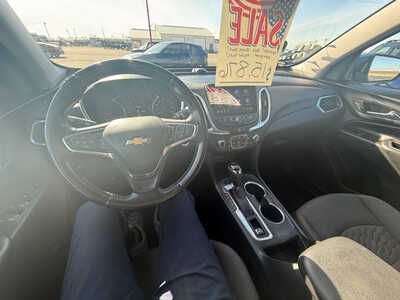 2021 Chevrolet Equinox, $15876. Photo 9