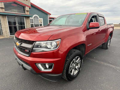 2015 Chevrolet Colorado Crew Cab, $18876. Photo 2