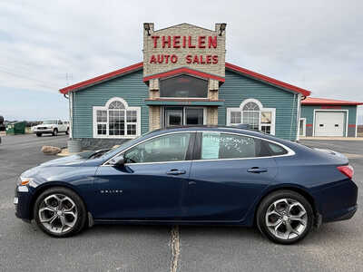 2020 Chevrolet Malibu, $13776. Photo 1
