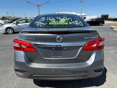 2018 Nissan Sentra, $10876. Photo 5