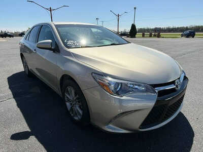 2016 Toyota Camry, $14976. Photo 6