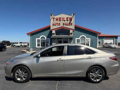 2016 Toyota Camry, $14976. Photo 1