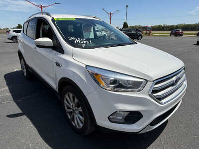 2018 Ford Escape, $14876. Photo 2