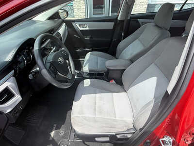 2016 Toyota Corolla, $11976. Photo 7
