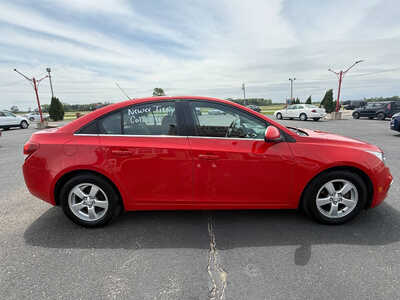 2016 Chevrolet Cruze, $5976. Photo 5