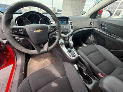 2016 Chevrolet Cruze, $5976. Photo 9