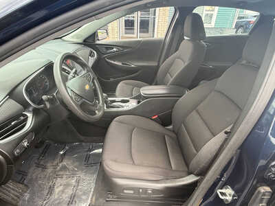 2022 Chevrolet Malibu, $13676. Photo 7