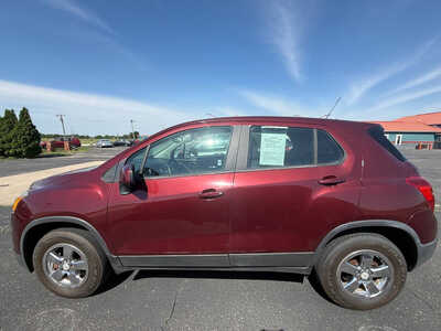 2016 Chevrolet Trax, $12476. Photo 1
