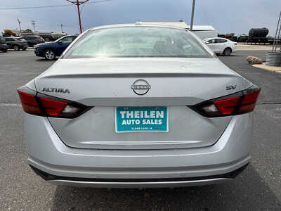 2024 Nissan Altima, $18676. Photo 5