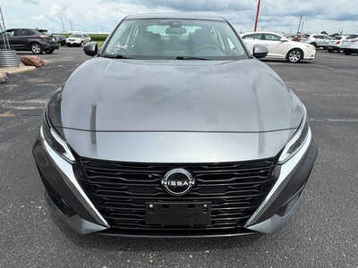 2023 Nissan Altima, $15976. Photo 3