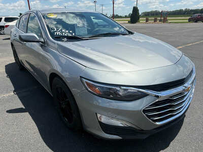 2025 Chevrolet Malibu, $16976. Photo 4