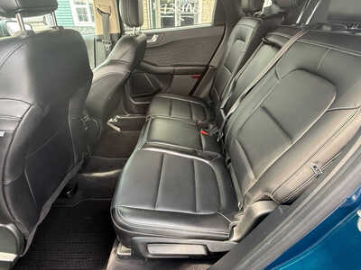 2020 Ford Escape, $17676. Photo 8