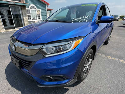 2022 Honda HR-V, $17676. Photo 2