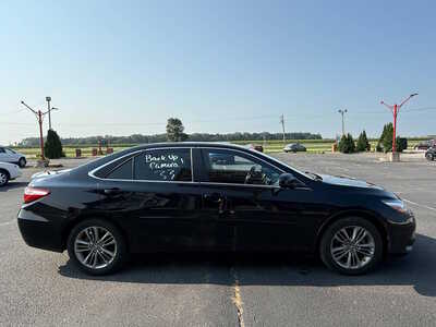 2017 Toyota Camry, $15976. Photo 5