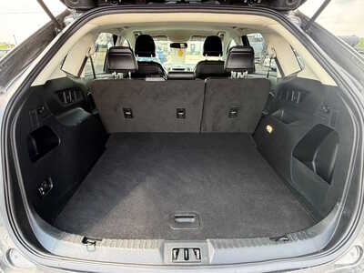 2019 Ford Edge, $16876. Photo 10