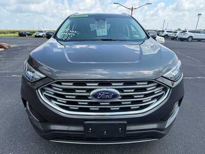 2019 Ford Edge, $16876. Photo 3