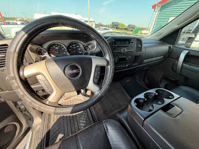 2013 GMC 2500 Crew Cab, $21567. Photo 9