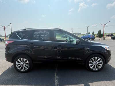 2017 Ford Escape, $14876. Photo 5