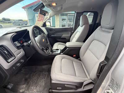 2018 Chevrolet Colorado Ext Cab, $16876. Photo 8