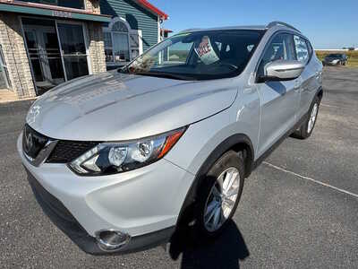 2019 Nissan Rogue, $14976. Photo 2