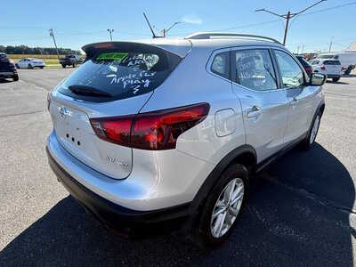 2019 Nissan Rogue, $14976. Photo 7