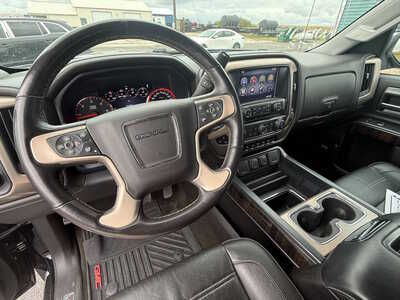2015 GMC 1500 Crew Cab, $21976. Photo 10