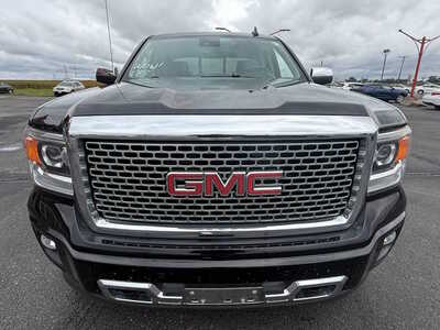 2015 GMC 1500 Crew Cab, $21976. Photo 2