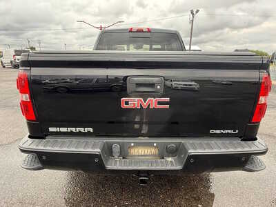 2015 GMC 1500 Crew Cab, $21976. Photo 5