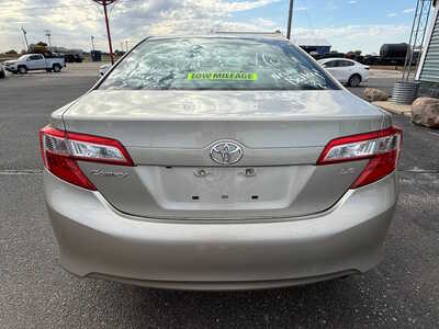 2014 Toyota Camry, $13876. Photo 6