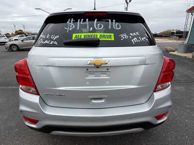 2022 Chevrolet Trax, $14676. Photo 6
