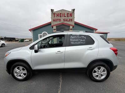2022 Chevrolet Trax, $14676. Photo 1