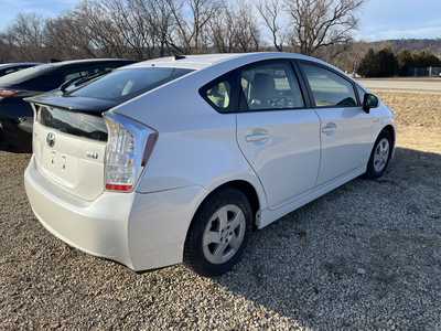 2011 Toyota Prius, $10500. Photo 3