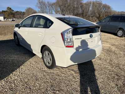 2011 Toyota Prius, $10500. Photo 4