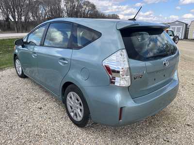 2014 Toyota Prius, $15900. Photo 4