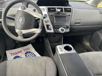2014 Toyota Prius, $15900. Photo 6