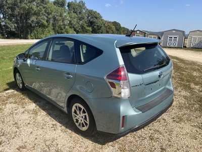2017 Toyota Prius, $17900. Photo 3