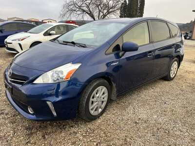 2012 Toyota Prius, $11900. Photo 1
