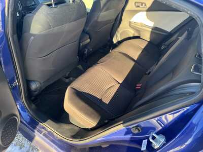 2017 Toyota Prius, $16500. Photo 6