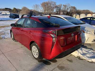 2016 Toyota Prius, $0. Photo 3