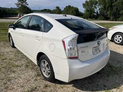 2010 Toyota Prius, $3750. Photo 3