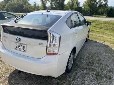 2010 Toyota Prius, $3750. Photo 4