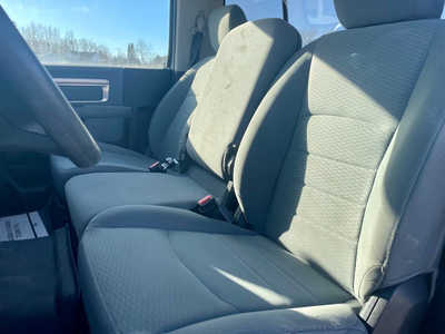 2018 RAM 3500 Reg Cab, $26998. Photo 10